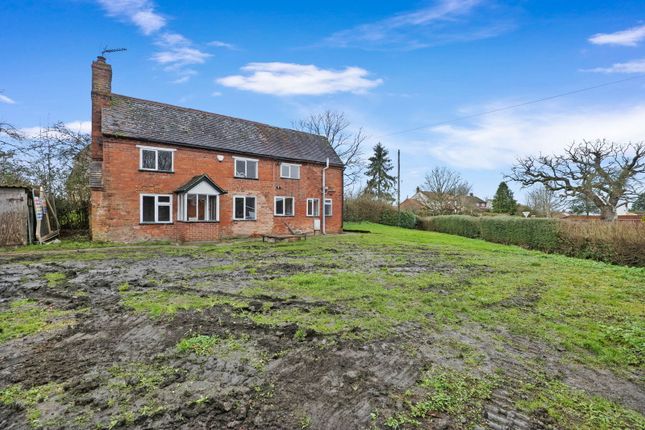 Church Cottage, Church Lane, Flyford... 3 bed detached house for sale