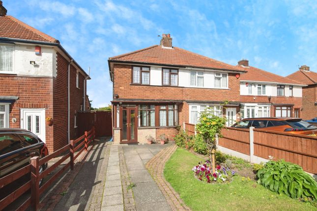 2 bedroom semi-detached house for sale