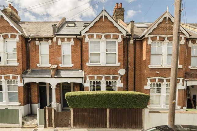 3 bed maisonette