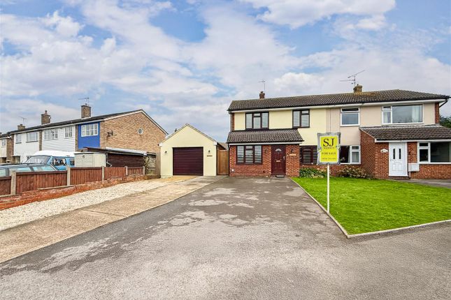 Crown Way, Southminster 4 bed semi