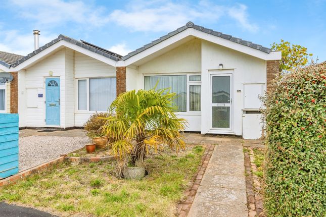 2 bedroom terraced bungalow for sale