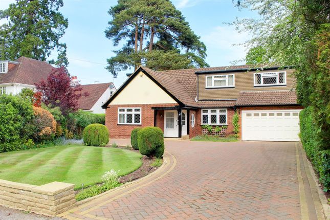 Pine Grove, Brookmans Park AL9 5 bed detached house for sale