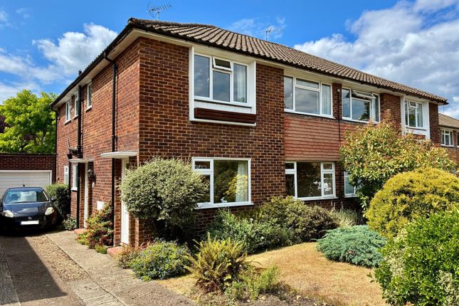Hereford Close, Epsom KT18 2 bed maisonette for sale