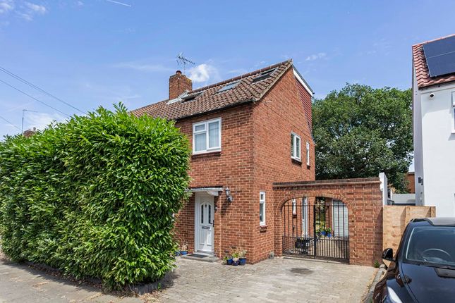 4 bedroom semi-detached house for sale