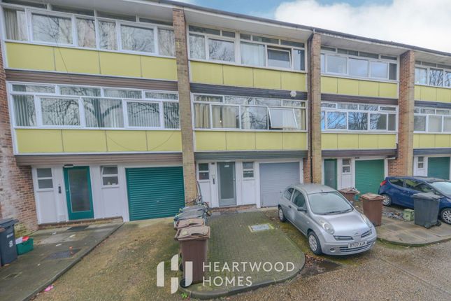 Abbots Park, St. Albans, AL1 1TW 4 bed terraced house for sale