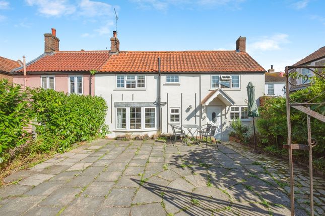 2 bedroom cottage for sale