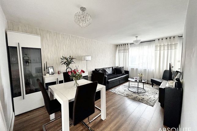 Manor Road, Newton Abbot, TQ12 2 bed semi