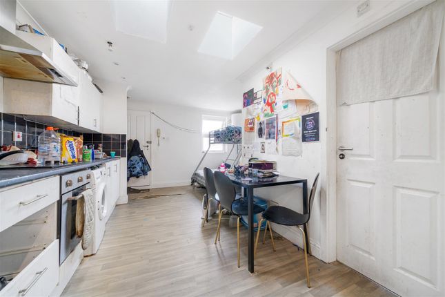 Maple Road, London Studio for sale