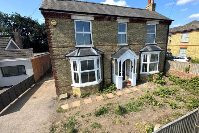 High Road, Beeston SG19 3 bed detached house for sale