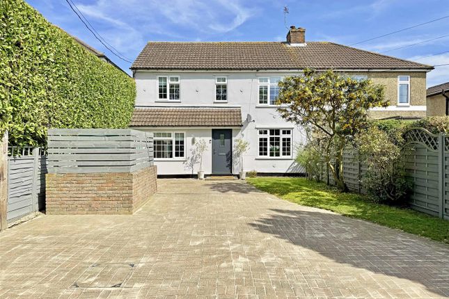 Ludham Hall Lane, Black Notley... 4 bed semi