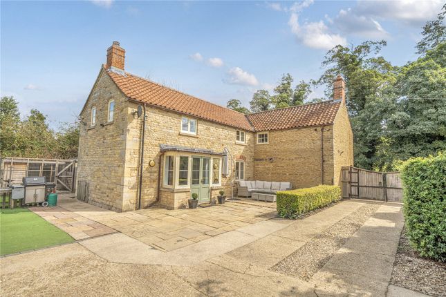 Toft, Bourne, Lincolnshire, PE10 4 bed detached house for sale