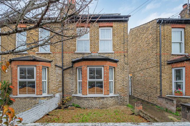 Portman Road, Kingston Upon Thames KT1 3 bed semi