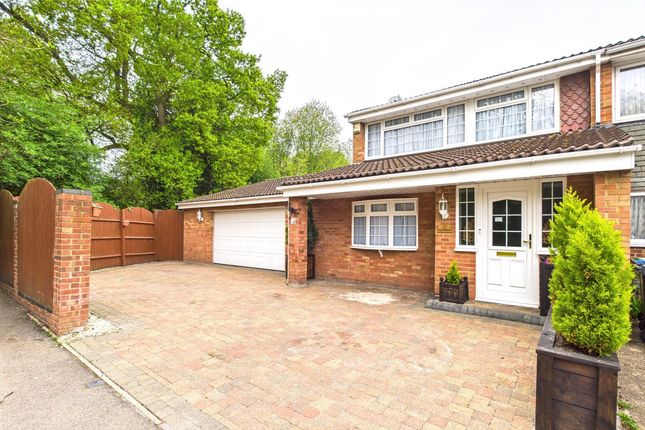 Latimer Close, Hemel Hempstead, HP2 3 bed end of terrace house for sale