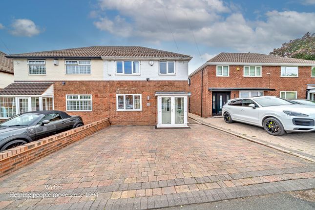 3 bedroom semi-detached house for sale