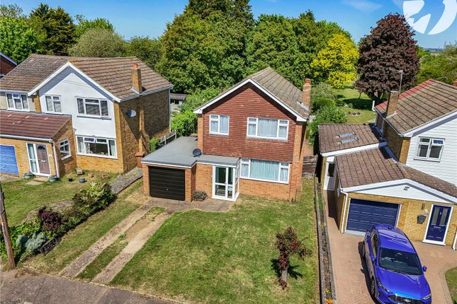 Foxwood Way, New Barn, Longfield... 3 bed detached house for sale