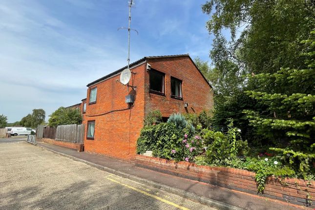 Newtown Road, Marlow SL7 1 bed ground floor flat for sale