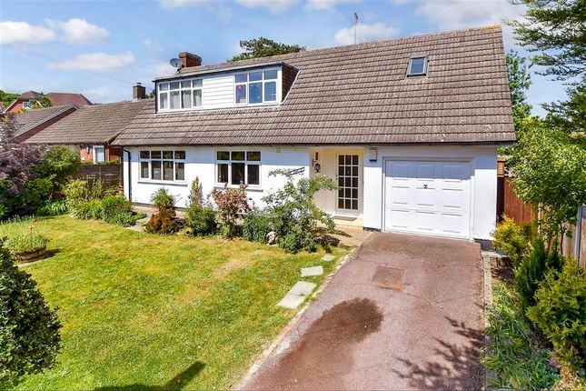 Oakwood Road, Maidstone, Kent 3 bed detached bungalow for sale