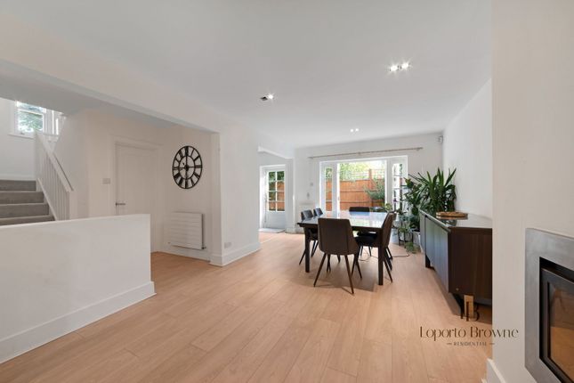 Lydford Road, Mapesbury, NW2 5 bed detached house for sale