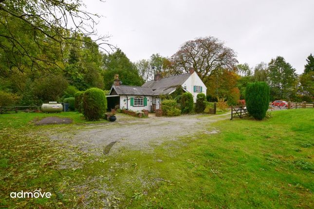 2 Hale Top Farm Cottages, Thorley... 2 bed cottage for sale