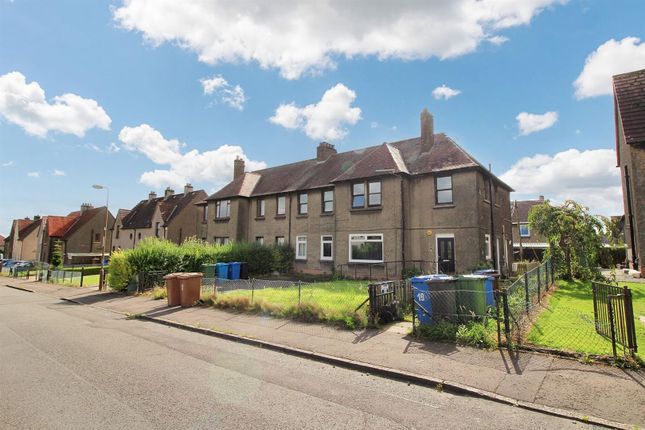 Cleghorn Drive, Broxburn EH52 3 bed flat for sale