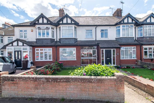 Chalk Road, Gravesend, Kent, DA12 3 bed terraced house for sale