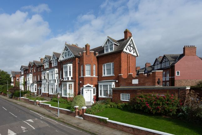 7 bed end terrace house