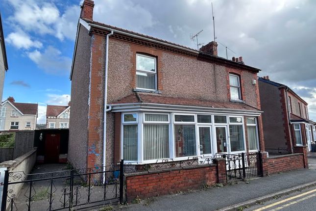 Queens Road, Llandudno Junction 2 bed semi