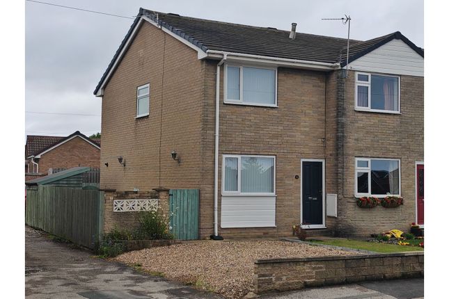 2 bedroom terraced bungalow for sale