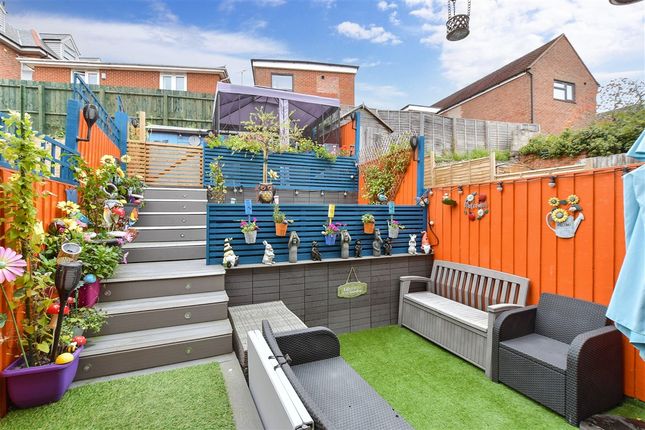 2 bed terraced house