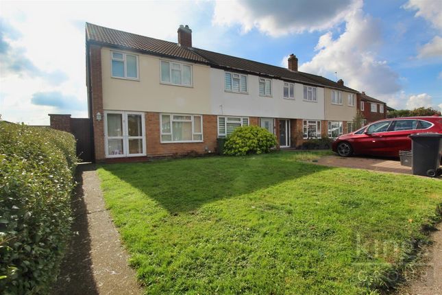 Downfield Road, Cheshunt, Waltham Cross 3 bed house for sale