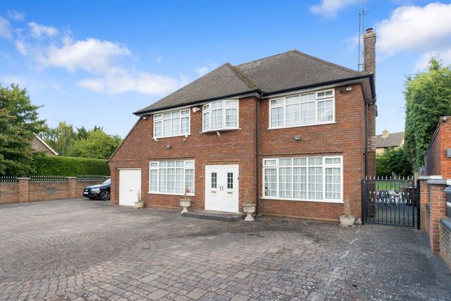 Old Bedford Road, Luton 4 bed detached house for sale