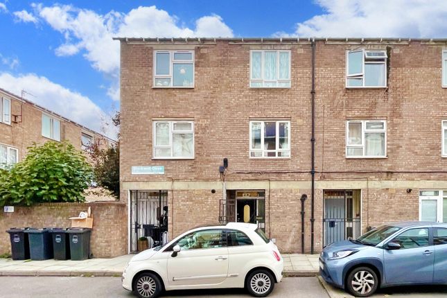 Blackwell Close, Hackney, E5 3 bed house for sale