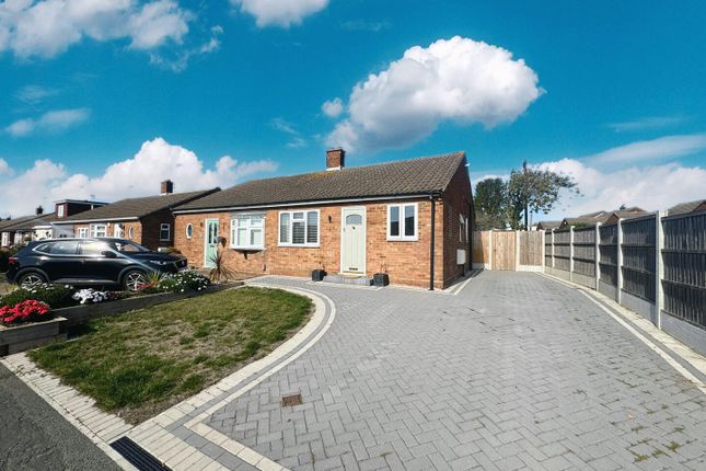 2 bedroom semi-detached bungalow for sale