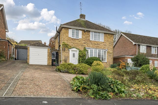 Highridge, Alton, Hampshire, GU34 3 bed detached house for sale