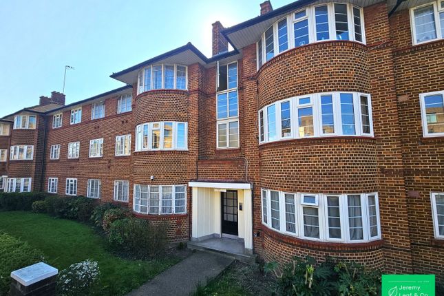 Beaufort Park, London, NW11 2 bed apartment for sale