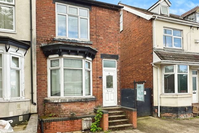 4 bedroom end of terrace house for sale