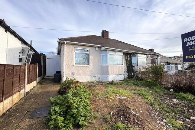 Augustine Road, St Pauls Cray, Kent, BR5 2 bed bungalow for sale
