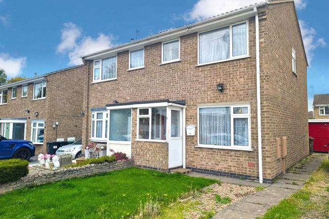 2 bedroom semi-detached house for sale