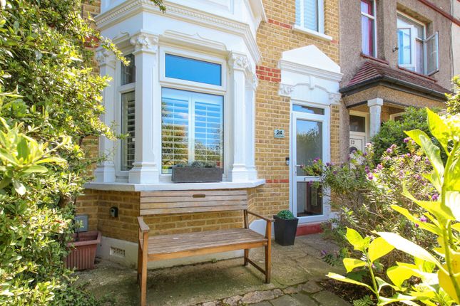 The Slade, London, SE18 4 bed terraced house for sale