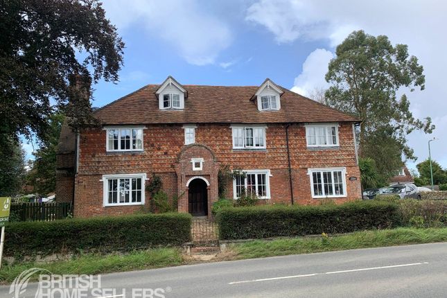 6 bedroom detached house for sale