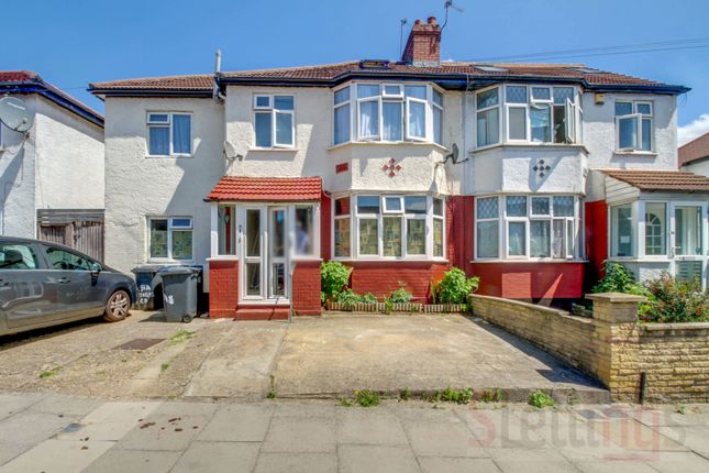 London, EN5 3 bed maisonette for sale