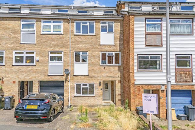5 bedroom terraced house for sale