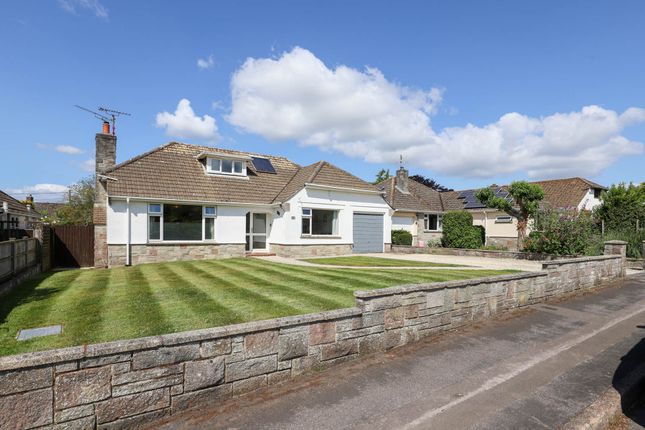 Knotts Close, Blandford Forum 2 bed detached house for sale