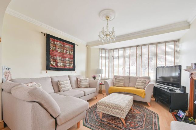 Fairview Crescent, Rayners Lane... 4 bed end of terrace house for sale