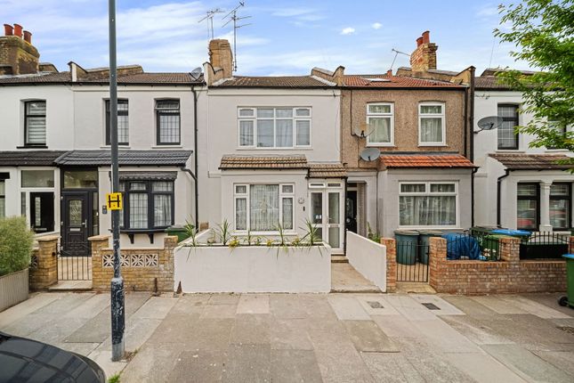 2 bed maisonette