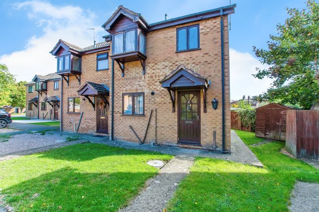 2 bedroom semi-detached house for sale