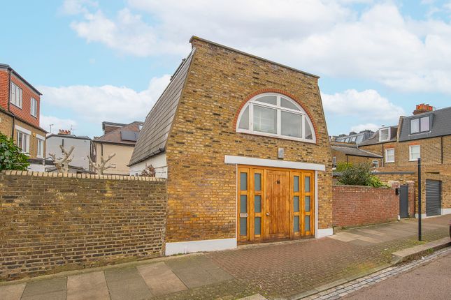 2 bedroom detached house for sale