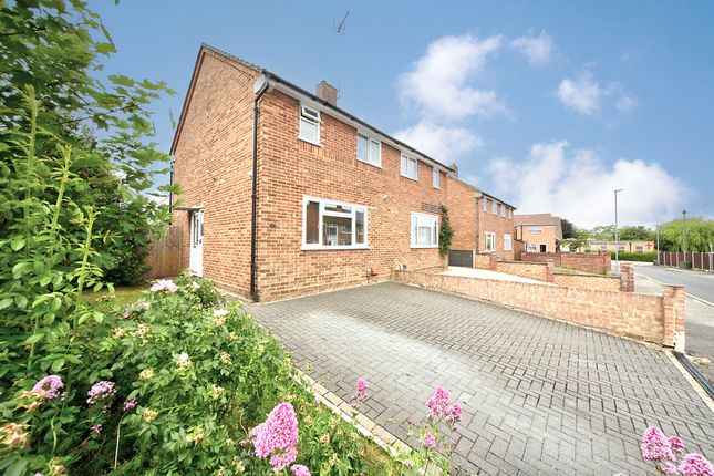 2 bedroom semi-detached house for sale