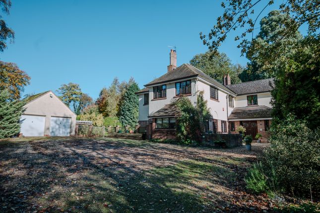 St. Mary's Lane, Louth LN11 0DT 5 bed detached house for sale