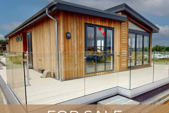 Windsor 2 bed lodge for sale